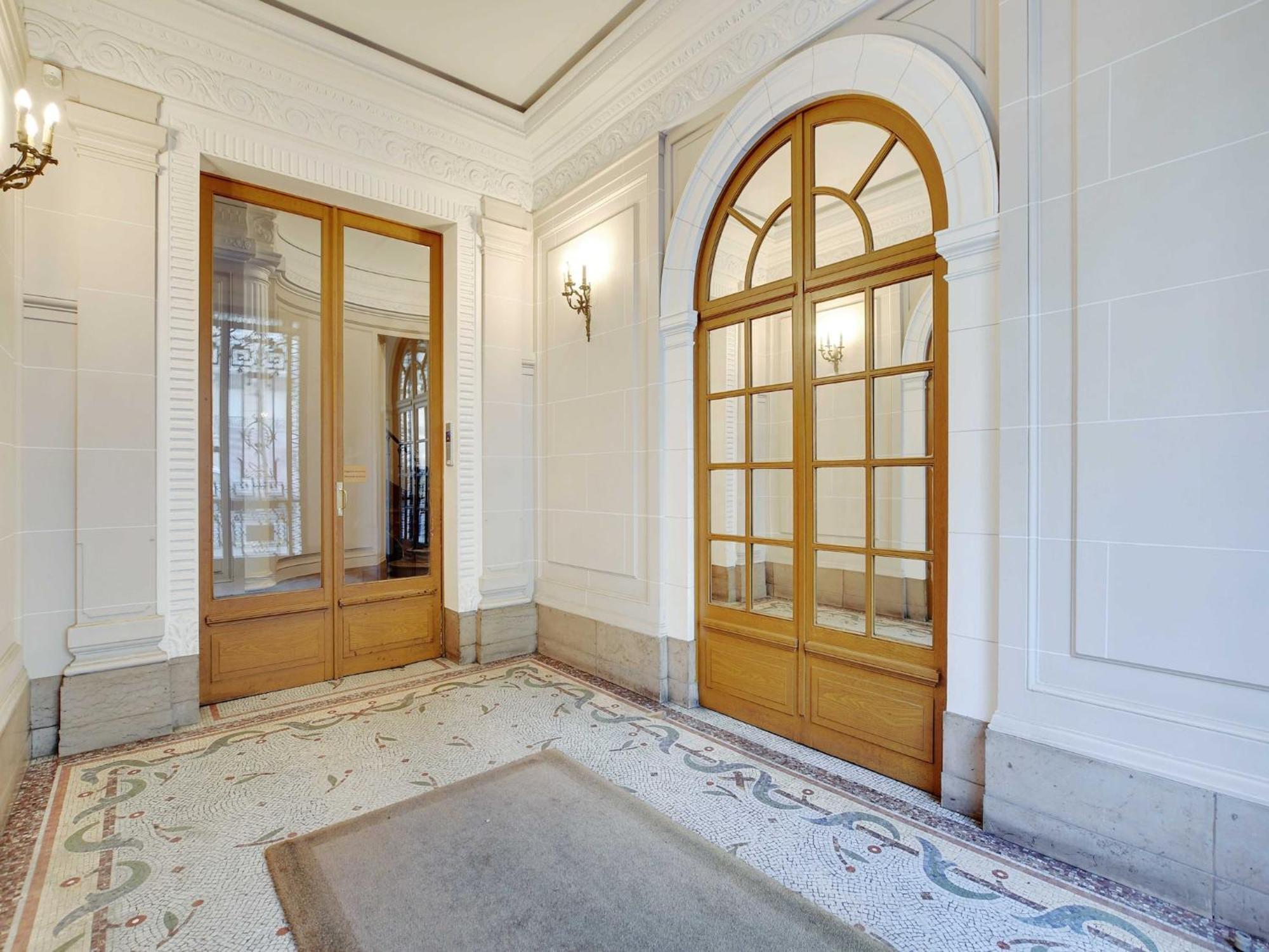 Of 16m2 Near Porte D'asnieres - Mobility Lease Parijs