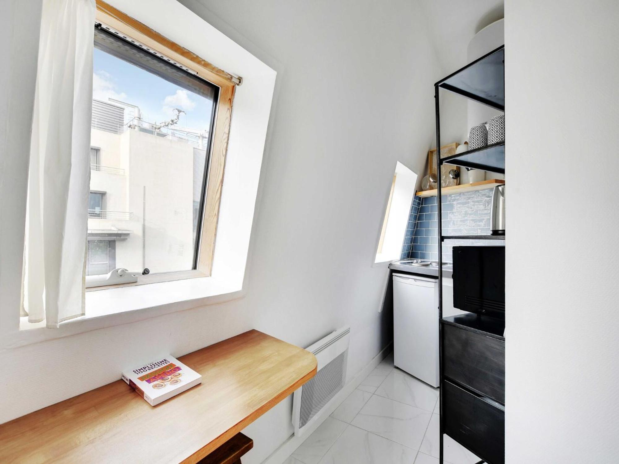Appartement Of 16m2 Near Porte D'asnieres - Mobility Lease